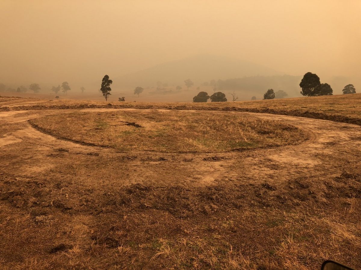 Graders wrapping up spotfires in Nug Nug